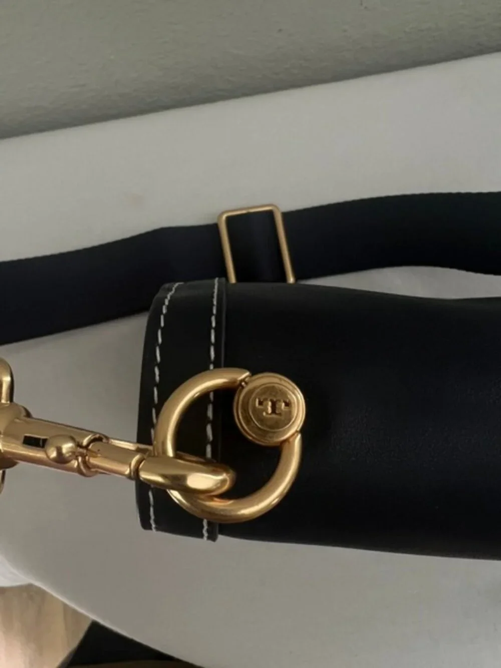 Tory Burch T Monogram Leather Shoulder Bag - Midnight
